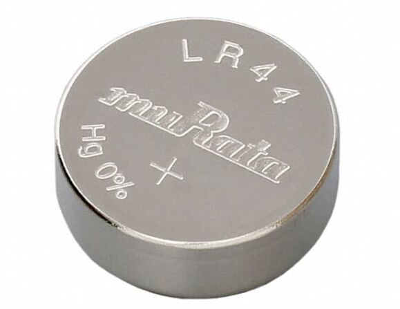 LR44 battery